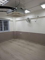 Jurong East Ville (D22), Shop House #576495441